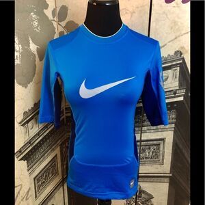New without tag Nike Pro Combat shirt